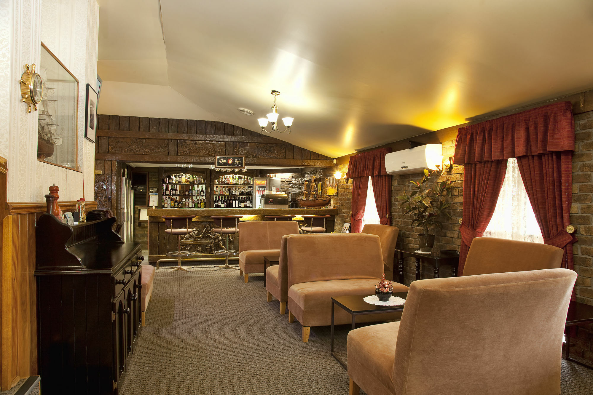 Best Western Endeavour Motel Мейтленд Ресторан фото