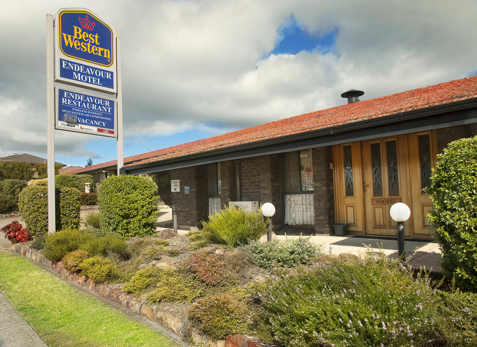 Best Western Endeavour Motel Мейтленд Экстерьер фото